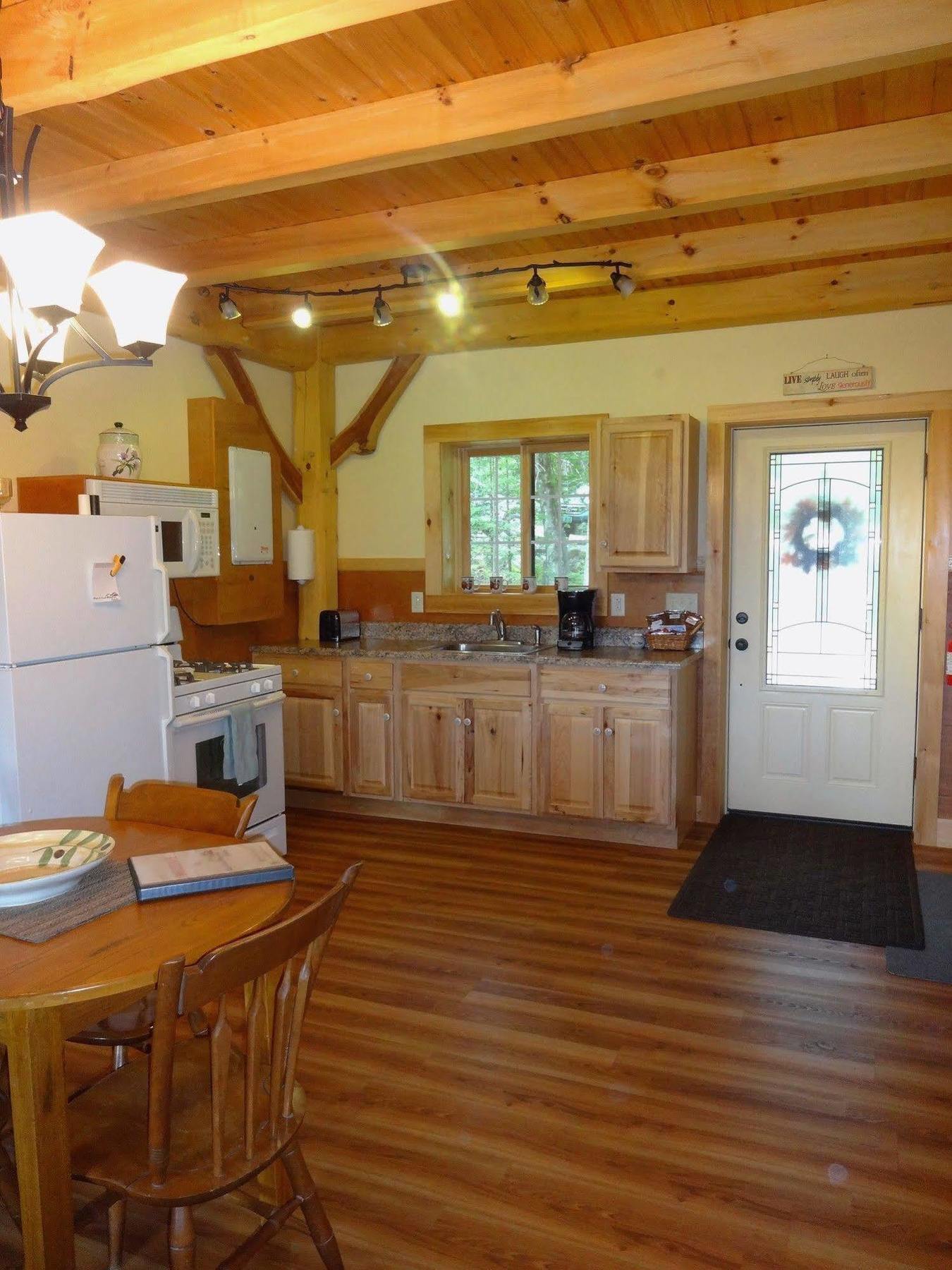 Robert Frost Mountain Cabins Middlebury Εξωτερικό φωτογραφία